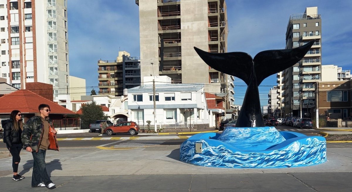 ARQ. CARLOS SANABRA: Monumentos en la ciudad.